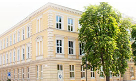 Gymnázium a jazyková škola, Břeclav logo